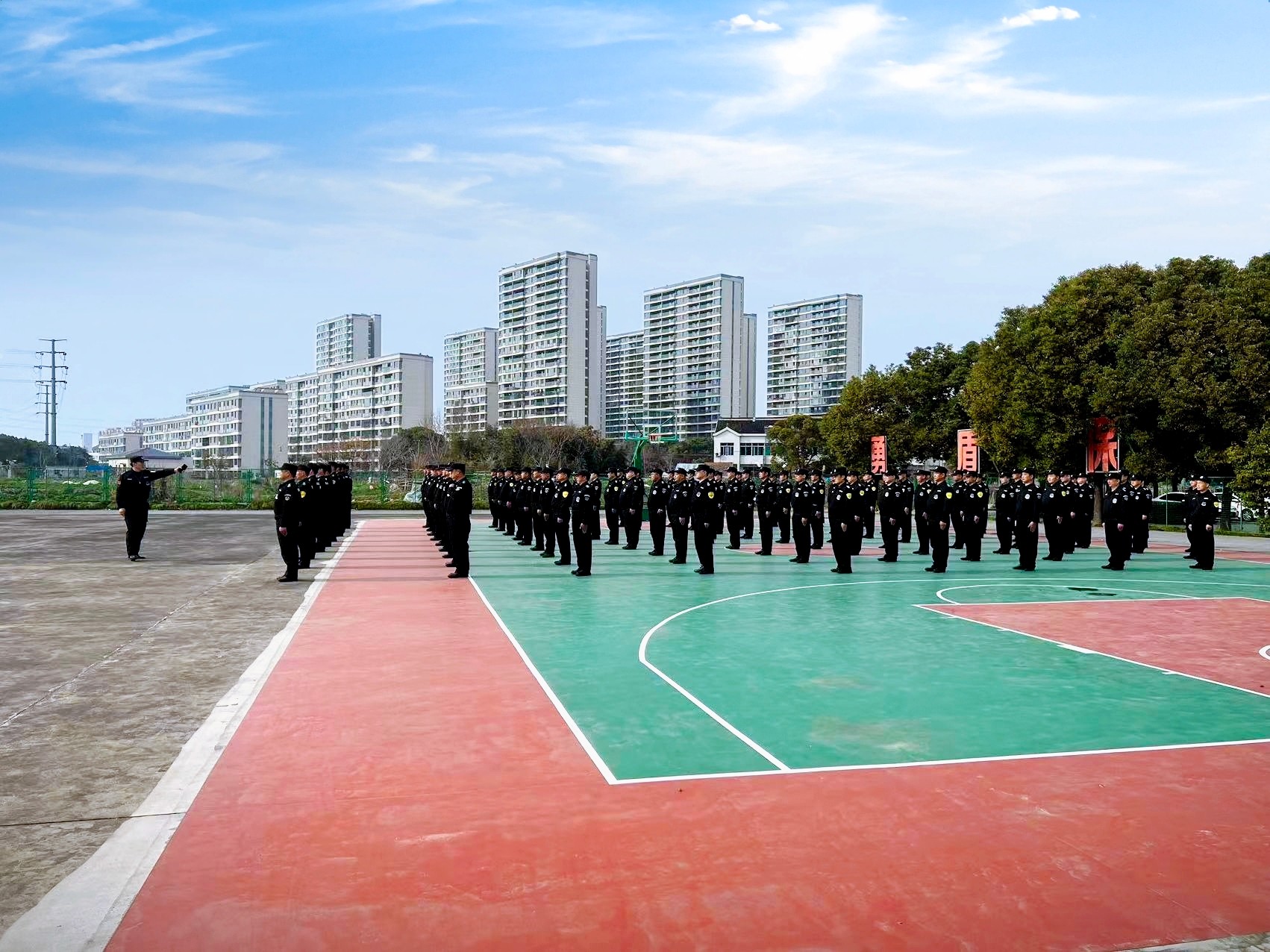 吴楚集团强化队伍形象,提升保安素质——军事技能教学培训全面展开